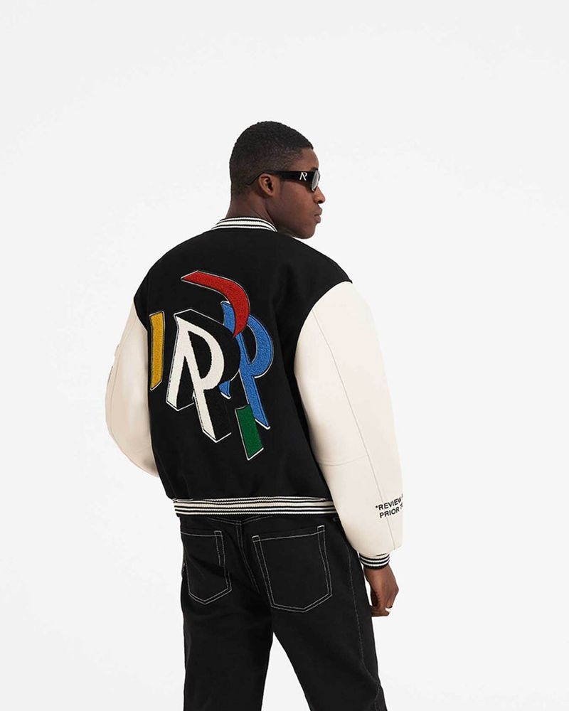 Pánské Bunda Represent Initial Varsity Černé | CZ-ZTRXQ4872