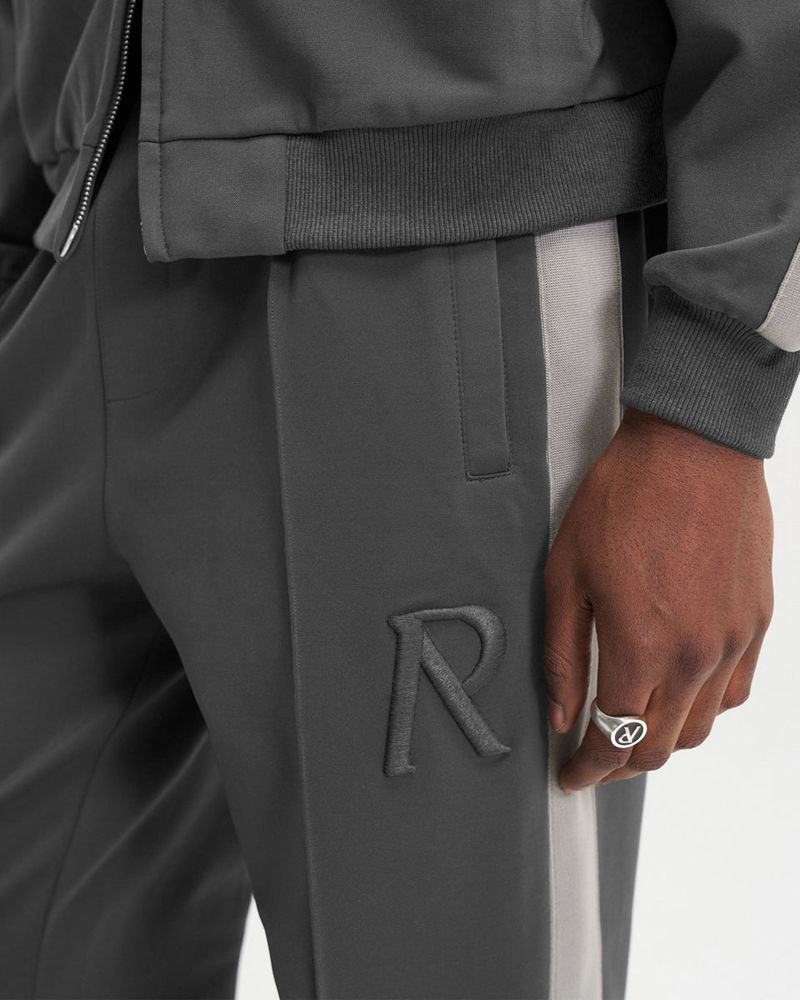 Pánské Kalhoty Represent Initial Tracksuit Šedé | CZ-XWLGI2087