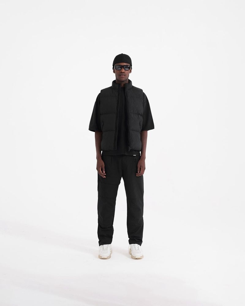 Pánské Vesta Represent All Over Logo Puffer Černé | CZ-VEBYK7583