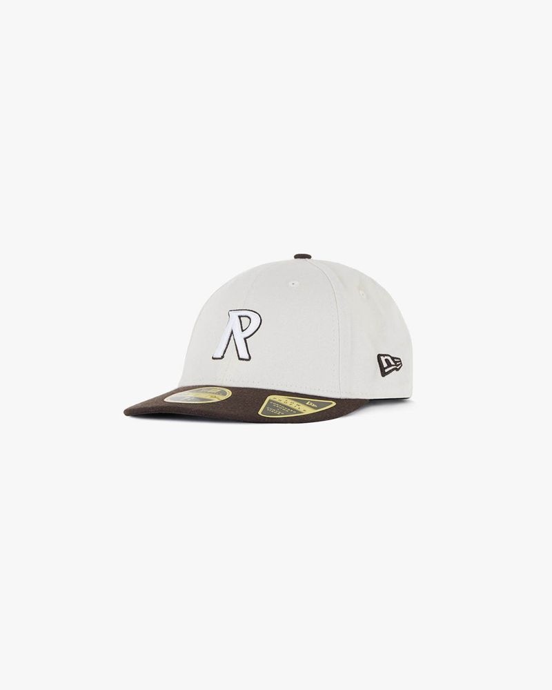 Pánské Čepice Represent Initial New Era 59fifty Bílé | CZ-GOXEP9257